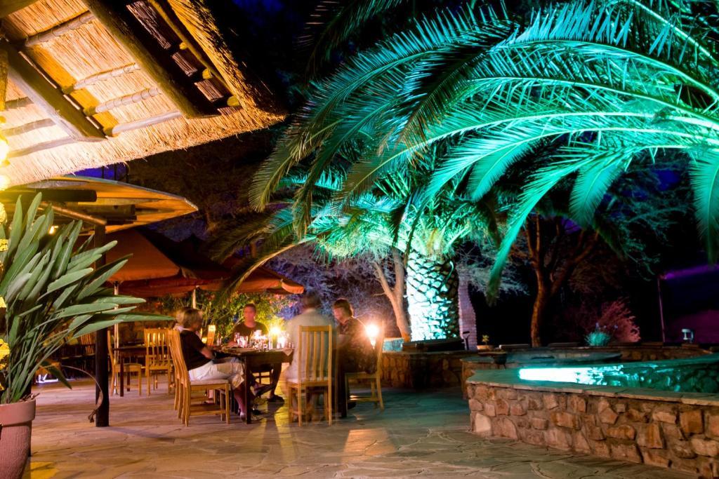 Etusis Lodge Usakos Экстерьер фото