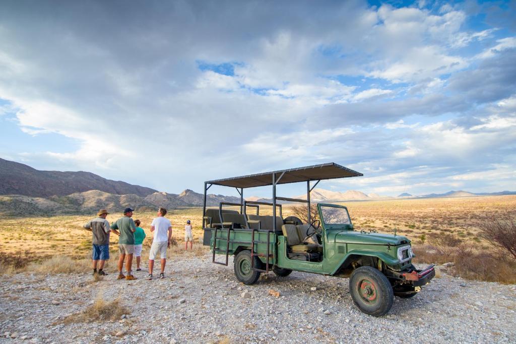 Etusis Lodge Usakos Экстерьер фото