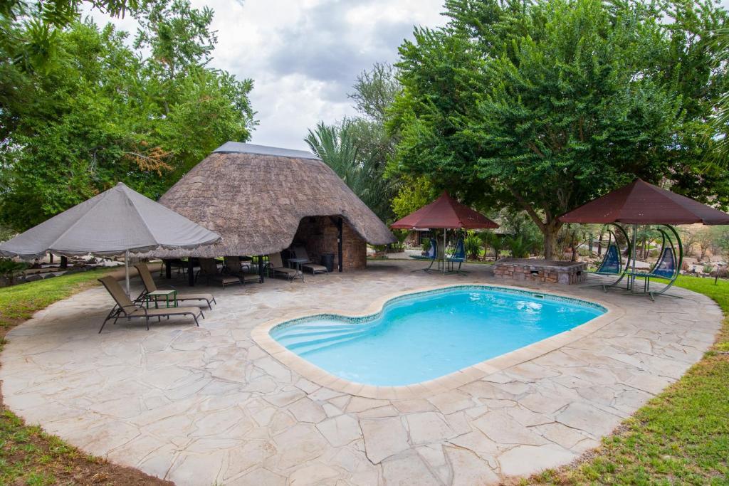 Etusis Lodge Usakos Экстерьер фото