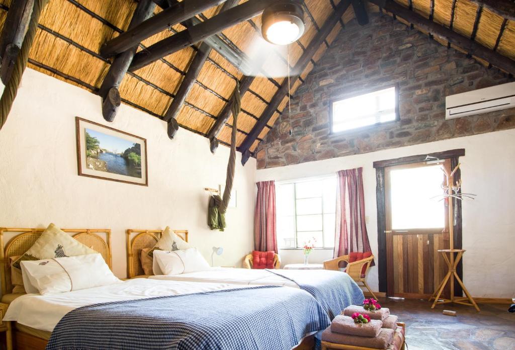 Etusis Lodge Usakos Номер фото